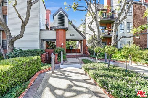 apt-213-1313 Valley View Rd, Glendale, CA, 91202-1779 | Card Image