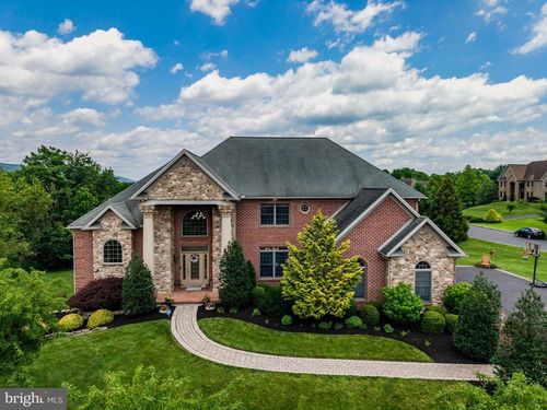1720 Adeline Dr, MECHANICSBURG, PA, 17050-1681 | Card Image