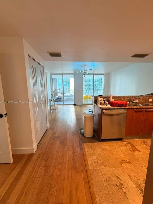 apt-1807-170 Se 14th St, Miami, FL, 33131-3339 | Card Image