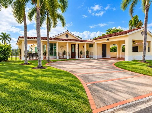 351 Camino De Los Lirios, Gurabo, PR, 00778-5249 | Card Image
