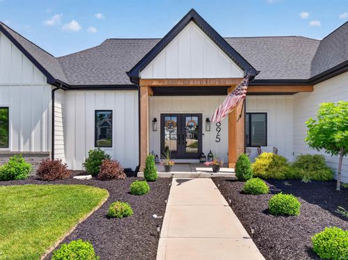 5895 Menza Drive, Auburn, IN, 46706 | Card Image