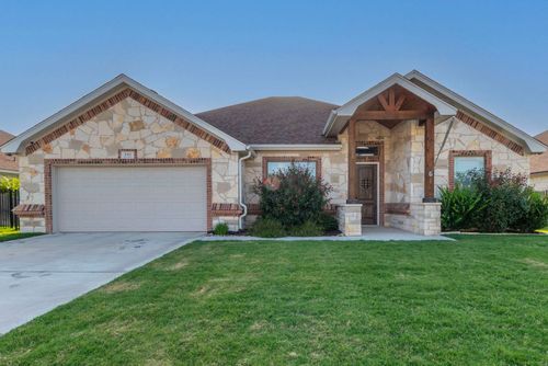 249 Pecan Meadow Ln, Belton, TX, 76513-8272 | Card Image