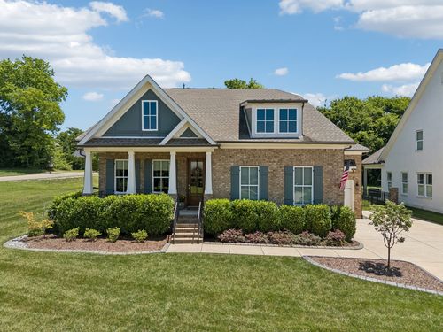 3678 Martins Mill Rd, Thompsons Station, TN, 37179 | Card Image