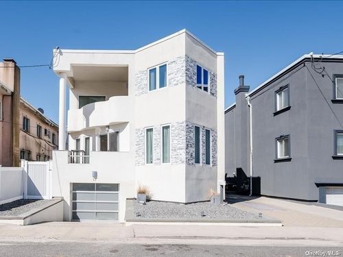 house-17 New York Ave, Long Beach, NY, 11561-2820 | Card Image