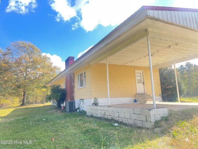 2023 Nc Highway 211, House other with 4 bedrooms, 2 bathrooms and null parking in Eagle Springs NC | Image 5