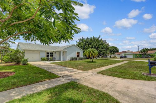 140 Village Cir, Jupiter, FL, 33458-5508 | Card Image