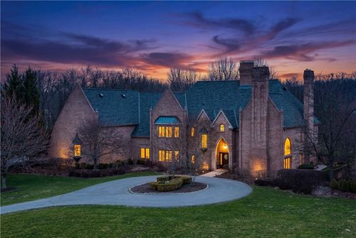 1501 Theodora Ln, Sewickley, PA, 15143-9182 | Card Image