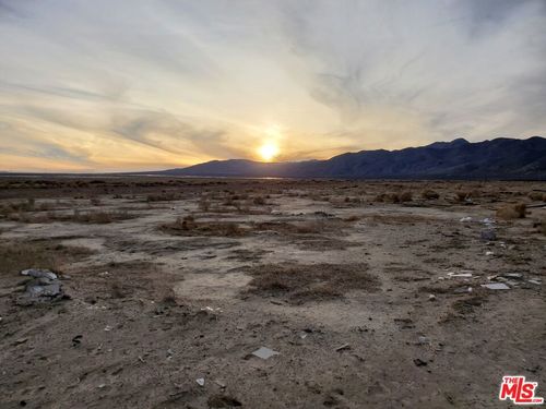 7797 E Quartz Rd, Cantil, CA, 93519 | Card Image