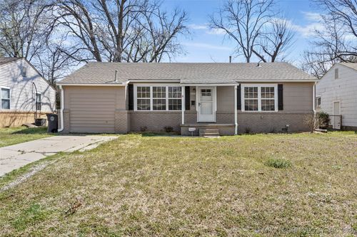 4641 Trenton Ave, Tulsa, OK, 74105-4819 | Card Image
