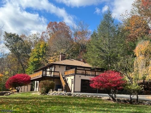 142 Decker Rd, Boonton, NJ, 07005-9542 | Card Image