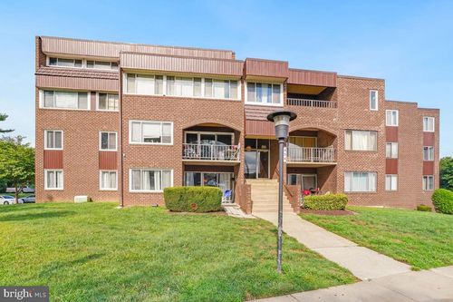 373-454 Girard St, GAITHERSBURG, MD, 20877-3316 | Card Image