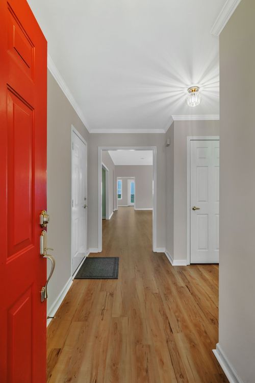 702 Forest Glen Cir, Murfreesboro, TN, 37128-2810 | Card Image