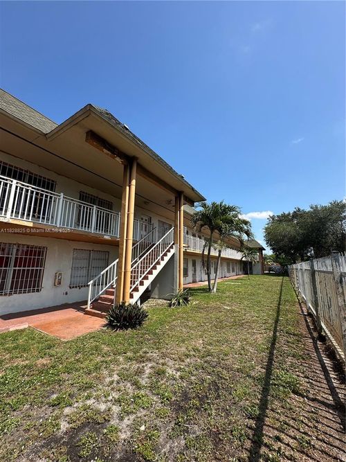 apt-206-251 Nw 177th St, Miami Gardens, FL, 33169-4978 | Card Image