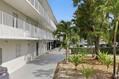 apt-228-2405 Nw 135th St, Miami, FL, 33167-1464 | Card Image