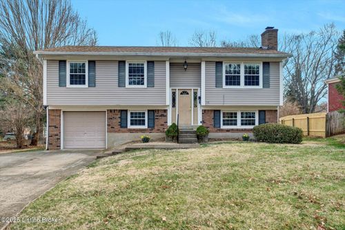 1123 Meadowridge Trl, Goshen, KY, 40026-9548 | Card Image