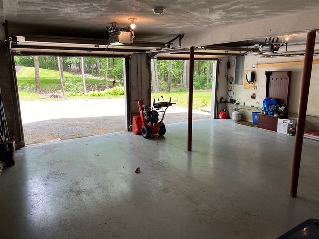 8 Tall Tree Way, House other with 3 bedrooms, 3 bathrooms and 2 parking in Georgetown MA | Image 14