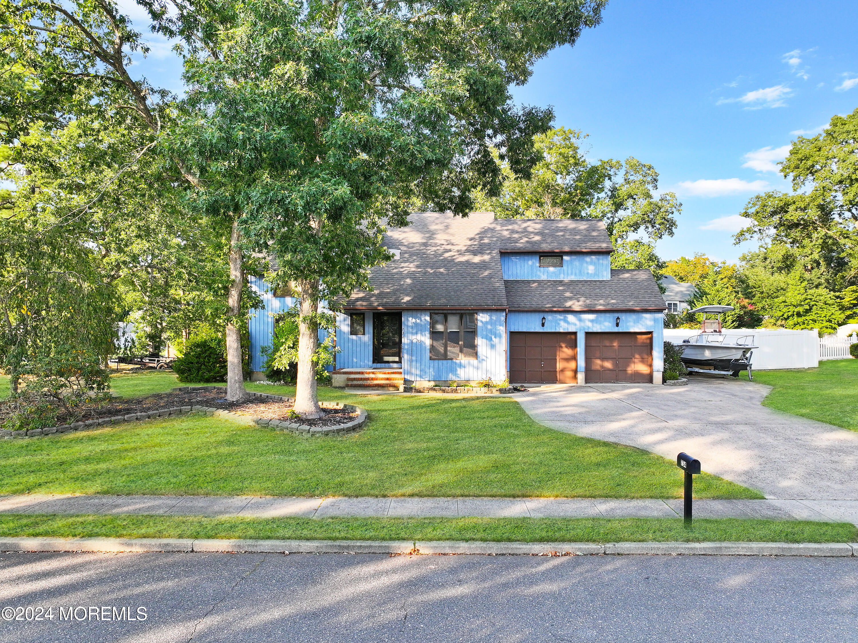 Cambridge Rd, Lanoka Harbor, NJ 08734