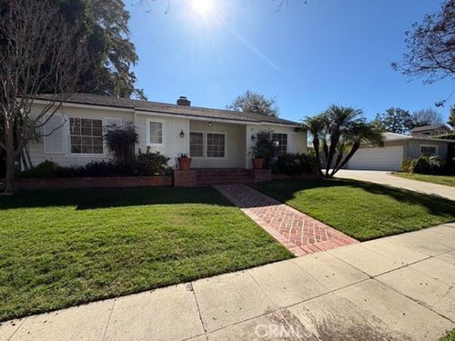 15440 Dickens, Sherman Oaks, CA, 91403 | Card Image