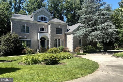 5807 Grosvenor Ln, BETHESDA, MD, 20814-1835 | Card Image