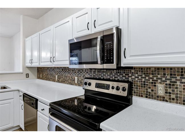 APT-704 - 457 Black Feather Loop, House attached with 2 bedrooms, 2 bathrooms and null parking in Castle Rock CO | Image 11