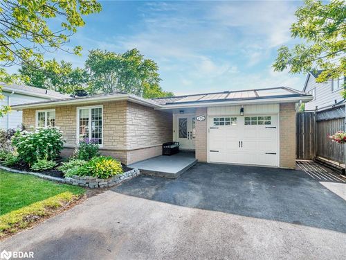 4210 Longmoor Dr, Burlington, ON, L7L4Z8 | Card Image