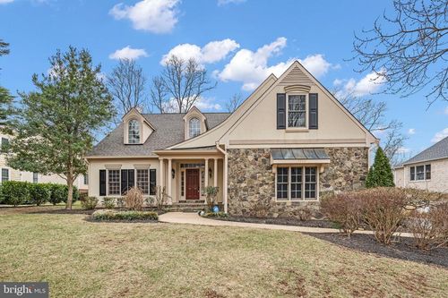 7990 Amsterdam Ct, GAINESVILLE, VA, 20155-2881 | Card Image