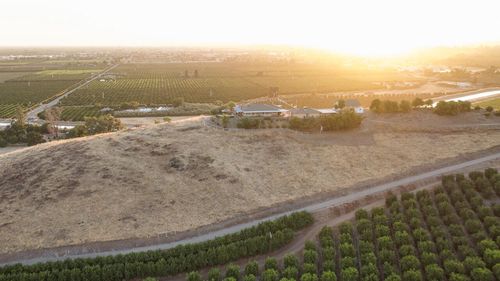 32124 Round Valley Dr, Lindsay, CA, 93247 | Card Image