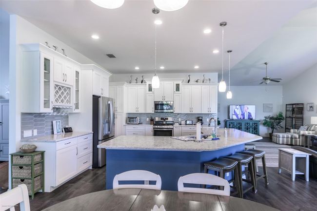 27406 Tierra Del Fuego Cir, House other with 4 bedrooms, 4 bathrooms and null parking in PUNTA GORDA FL | Image 18