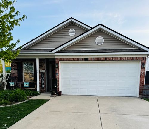 3510 Limesprings Ln, Whitestown, IN, 46075-8403 | Card Image