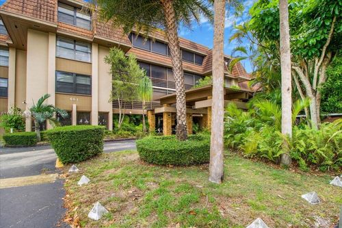 apt-105-661 Ne 195th St, Miami, FL, 33179-3315 | Card Image
