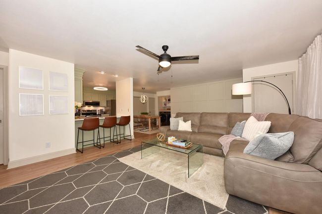 3-A - 724 Worthington Court, Condo with 2 bedrooms, 2 bathrooms and null parking in West Bend WI | Image 13