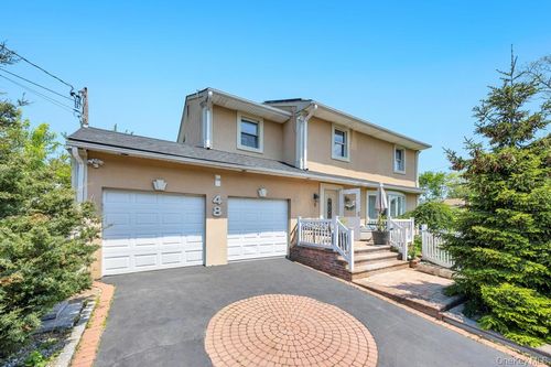 48 E Grove St, Massapequa, NY, 11758-5429 | Card Image