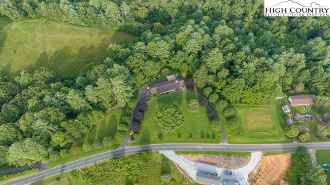 835 Ridge Rd, House other with 3 bedrooms, 3 bathrooms and null parking in Spruce Pine NC | Image 33