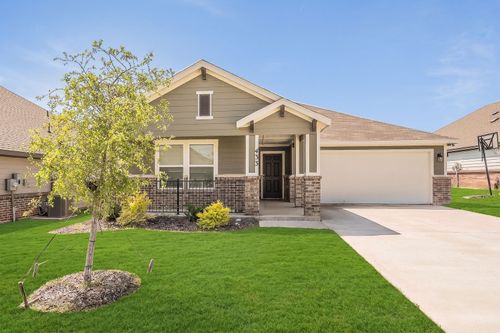 433 Rose Ave, Cleburne, TX, 76033-7387 | Card Image
