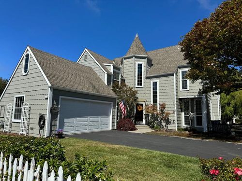 21 Pinehurst Ln, Half Moon Bay, CA, 94019-2221 | Card Image