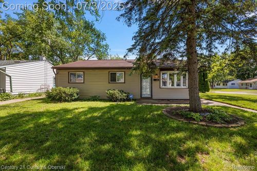 1908 Alanson St, Westland, MI, 48186-4664 | Card Image
