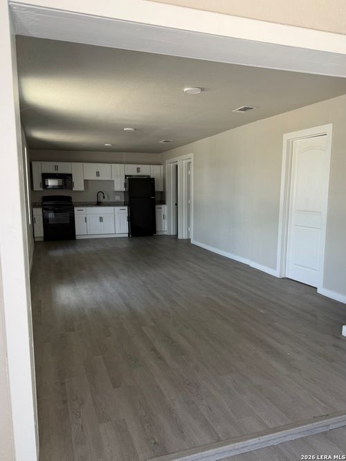 1925 Calle Coyunda, Eagle Pass, TX, 78852 | Card Image