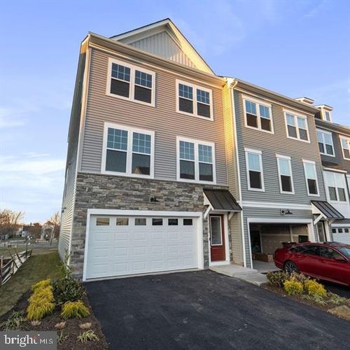 42508 Invergordon Terrance, STERLING, VA, 20166 | Card Image