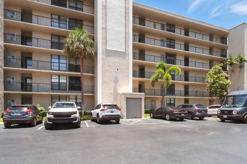 105-6 Royal Palm 105 Way, Boca Raton, FL, 33432 | Card Image