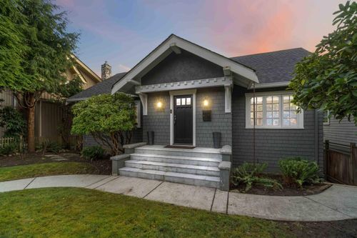 3322 W 38th Ave, Vancouver, BC, V6N2X7 | Card Image