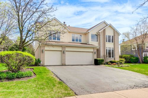 3392 Whirlaway Drive, Northbrook, IL, 60062 | Card Image