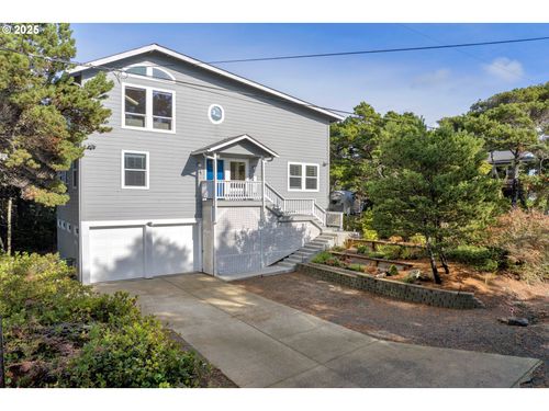 4567 Heceta St, Florence, OR, 97439-9151 | Card Image