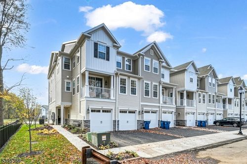 127 Myrtle Rd, Warren, NJ, 07059-5367 | Card Image