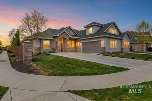 3071 S Fox Troop Pl, Eagle, ID, 83616-3318 | Card Image