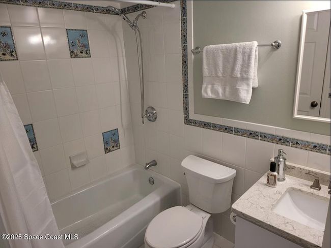108 - 2225 Highway A1a, Condo with 2 bedrooms, 2 bathrooms and null parking in Indian Harbour Beach FL | Image 10
