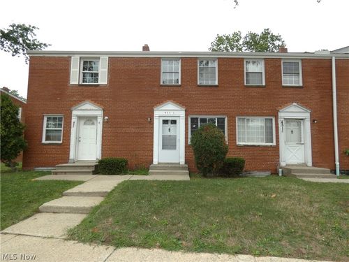 451 Clearview Dr, Euclid, OH, 44123-2038 | Card Image