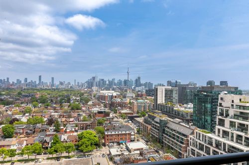 2005-20 Minowan Miikan Lane, Toronto, ON, M6J0E5 | Card Image