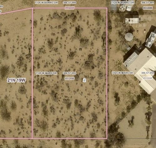 7129 W Mars Dr, Golden Valley, AZ, 86413-7977 | Card Image
