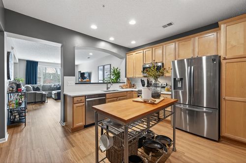 apt-202-11343 Stratton Ave, Eden Prairie, MN, 55344-4477 | Card Image