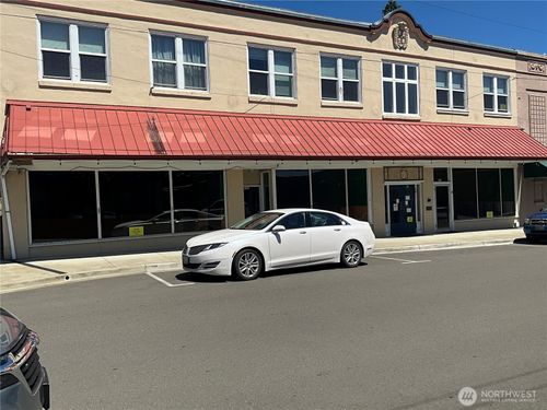 116 W Marcy Ave, Montesano, WA, 98563-3616 | Card Image